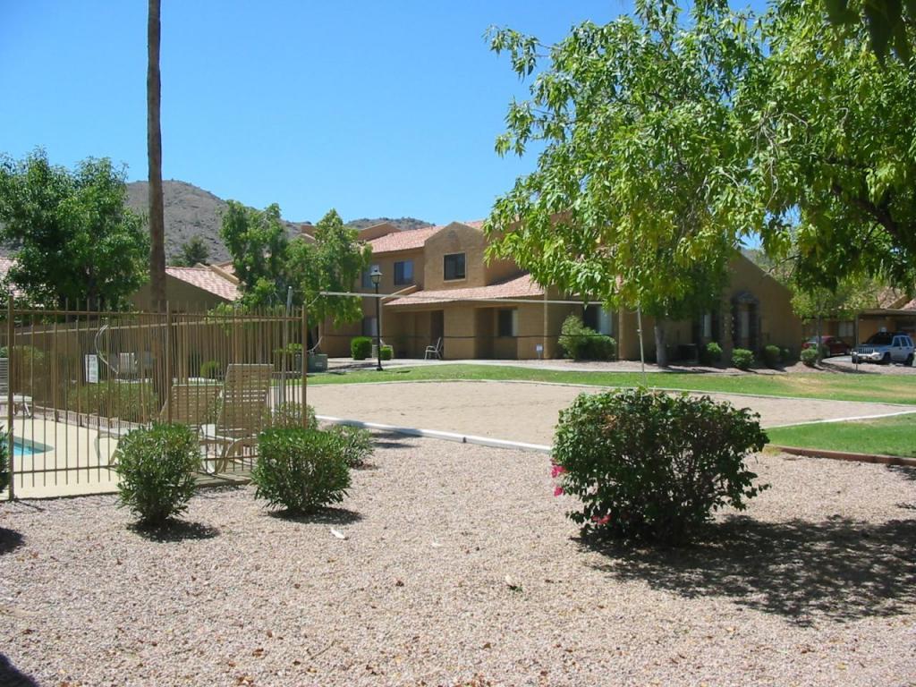 3511 East Baseline Road, Unit 1168 Phoenix, AZ 85042 - Photo 4 of 10 POOL & VOLLEYBALL COURTS