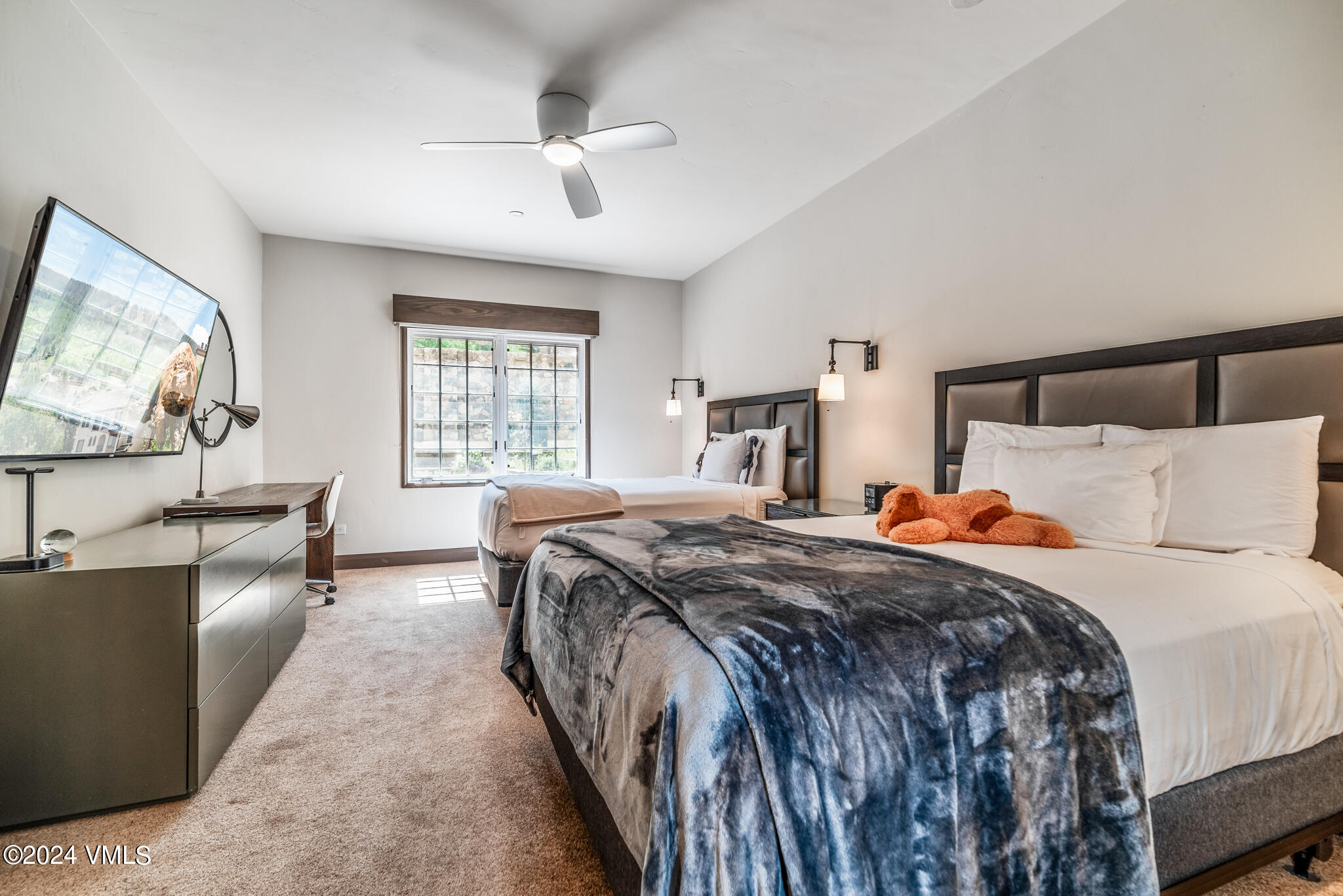 120 Offerson Road, Unit F230 Beaver Creek, CO 81620 - Photo 26 of 48 a bedroom with bed and window