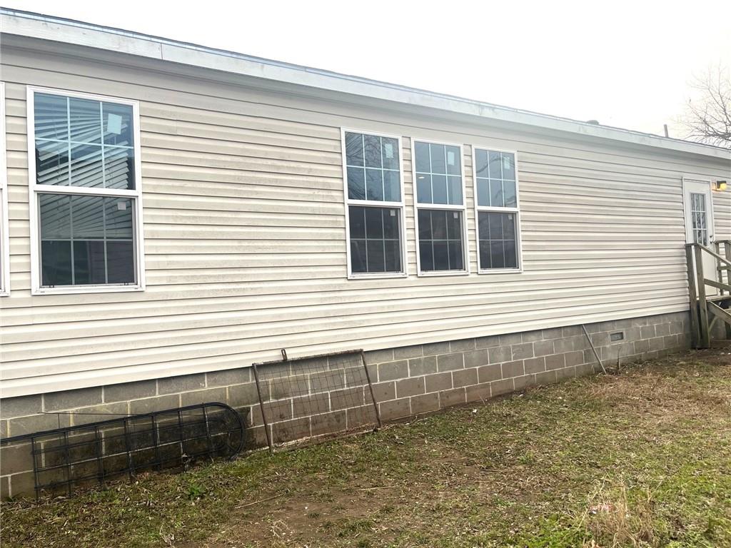 805 North 9th Street Independence, KS 67301 - Photo 2 of 13