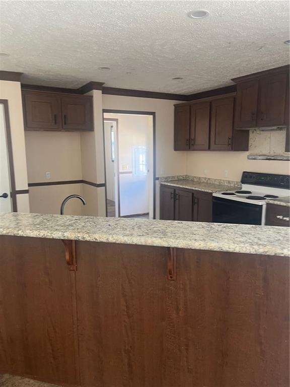 805 North 9th Street Independence, KS 67301 - Photo 5 of 13