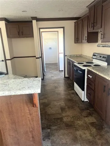 $94,900 | 805 North 9th Street, Independence, KS 67301