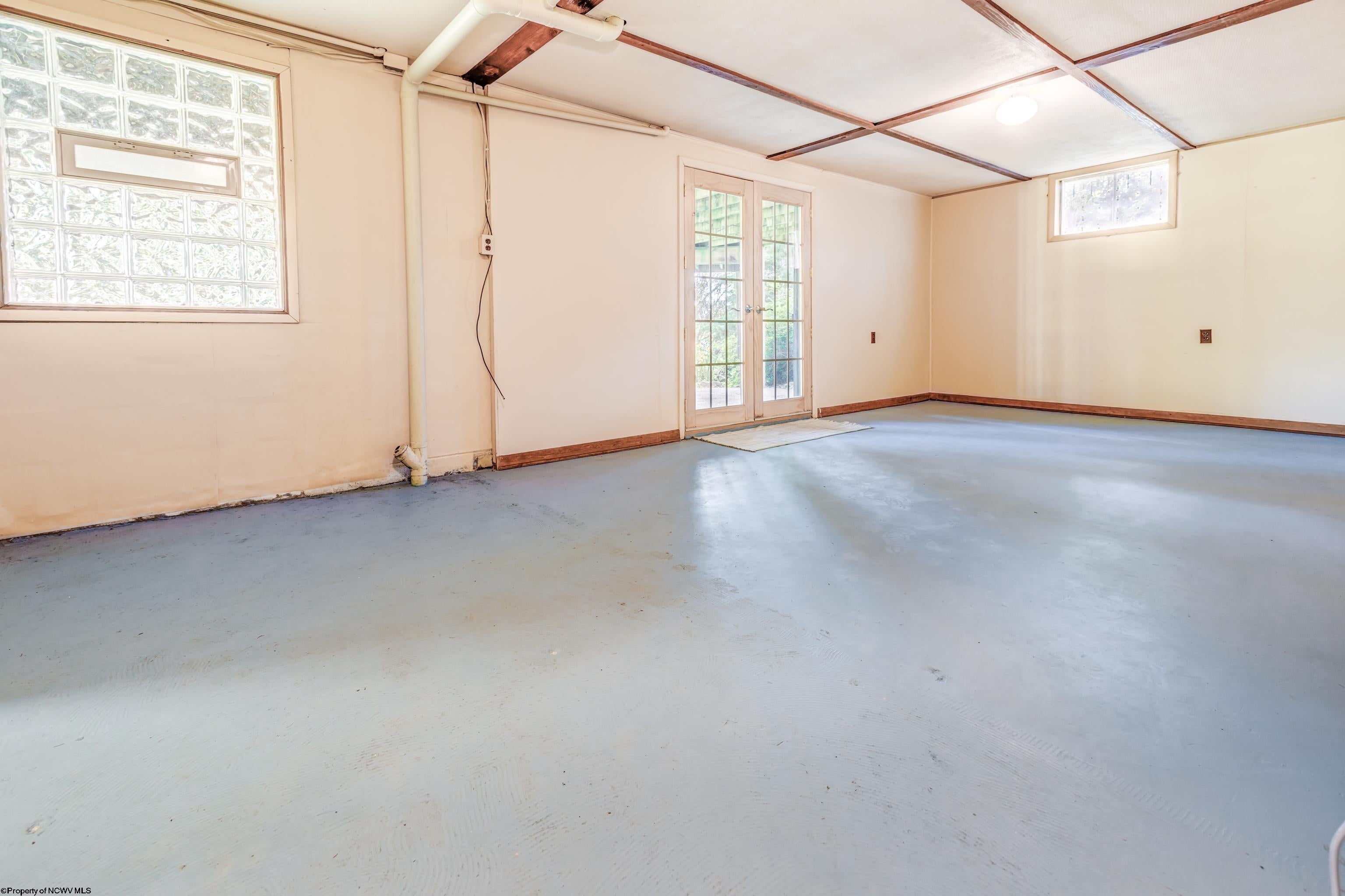 260 Ridgeley Road Morgantown, WV 26505 - Photo 24 of 30 Gallery Image 24