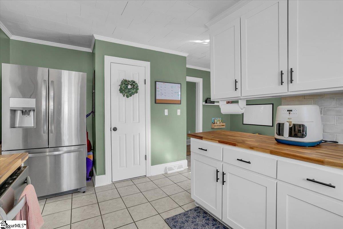 703 Shands Street Clinton, SC 29325 - Photo 12 of 48