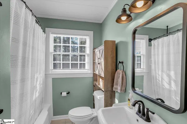 $215,000 | 703 Shands Street, Clinton, SC 29325