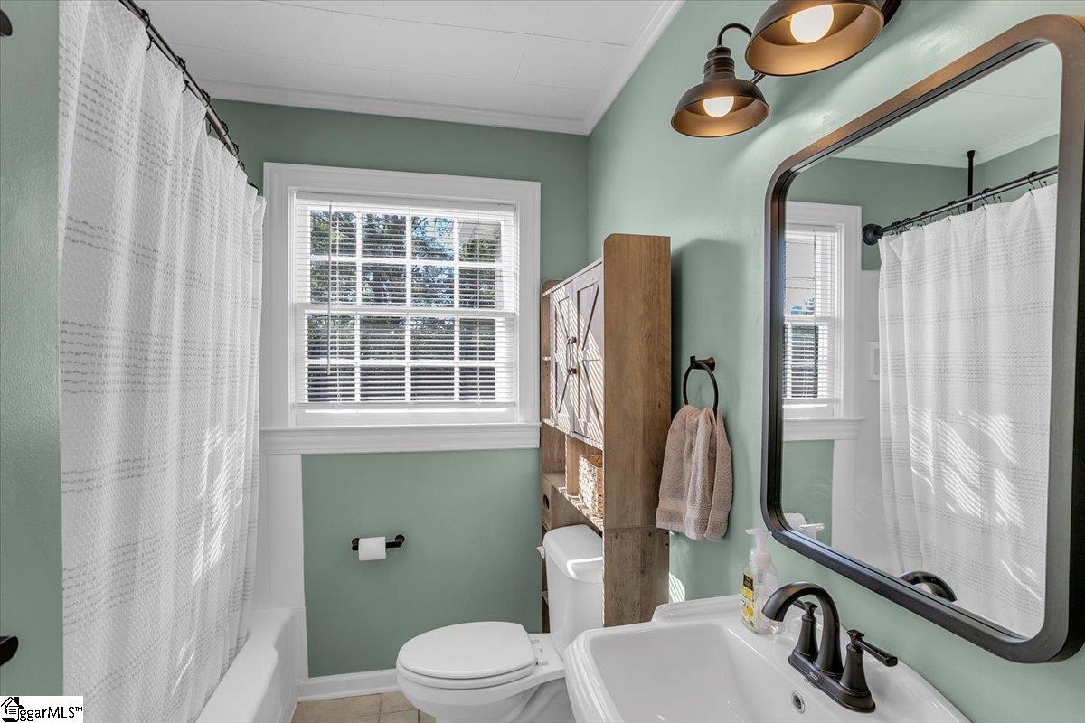 703 Shands Street Clinton, SC 29325 - Photo 19 of 48