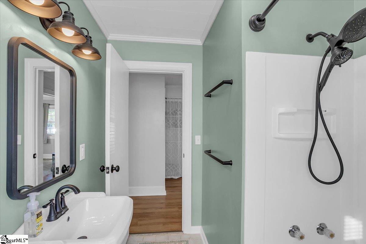 703 Shands Street Clinton, SC 29325 - Photo 20 of 48