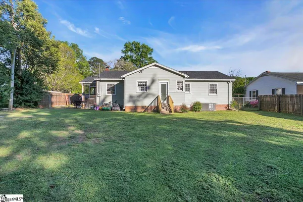 $215,000 | 703 Shands Street, Clinton, SC 29325