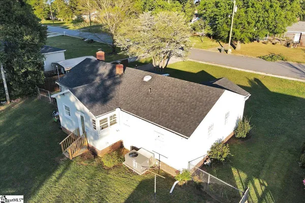 $215,000 | 703 Shands Street, Clinton, SC 29325