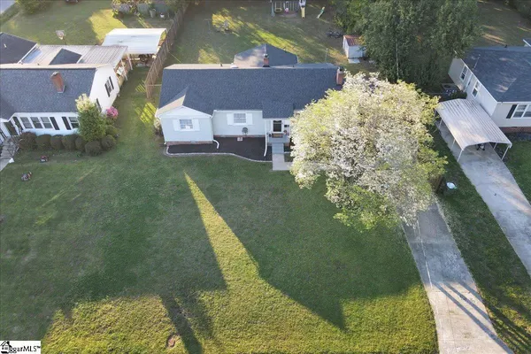 $215,000 | 703 Shands Street, Clinton, SC 29325