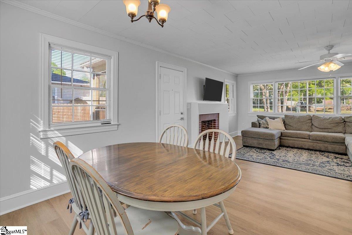 703 Shands Street Clinton, SC 29325 - Photo 8 of 48