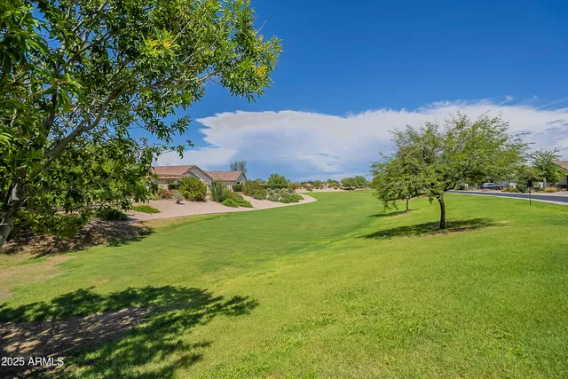 a view of a tennis court