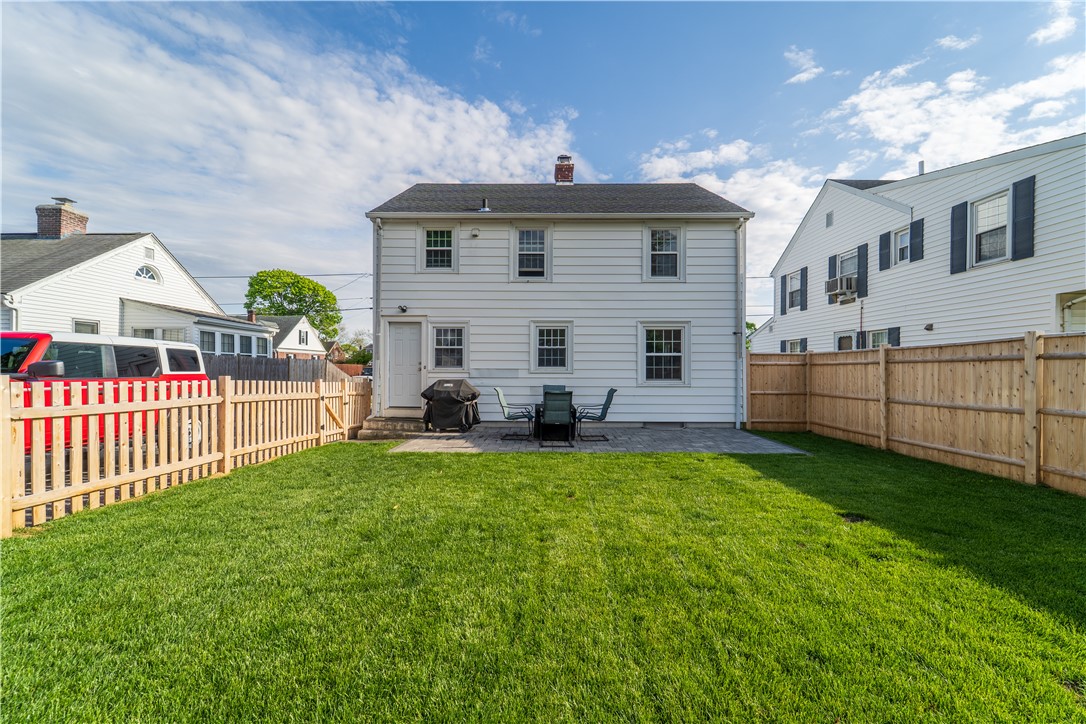 300 Vine Street Pawtucket, RI 02861 - Photo 17 of 22