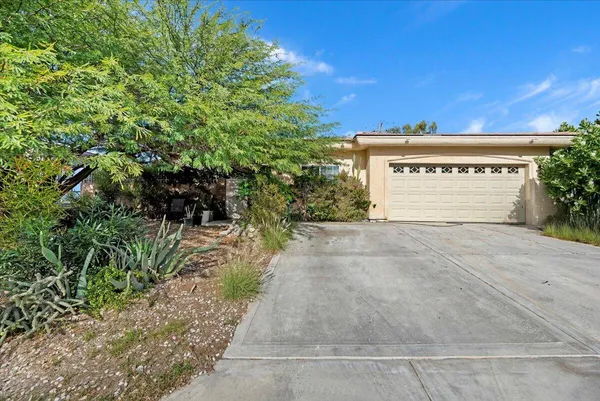 a view of outdoor space with a garden