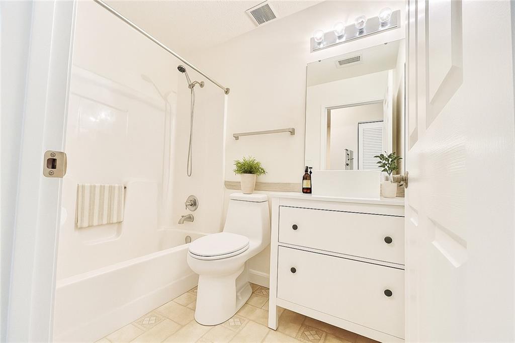 114 Southern Valley Court Mars, PA 16046 - Photo 11 of 19