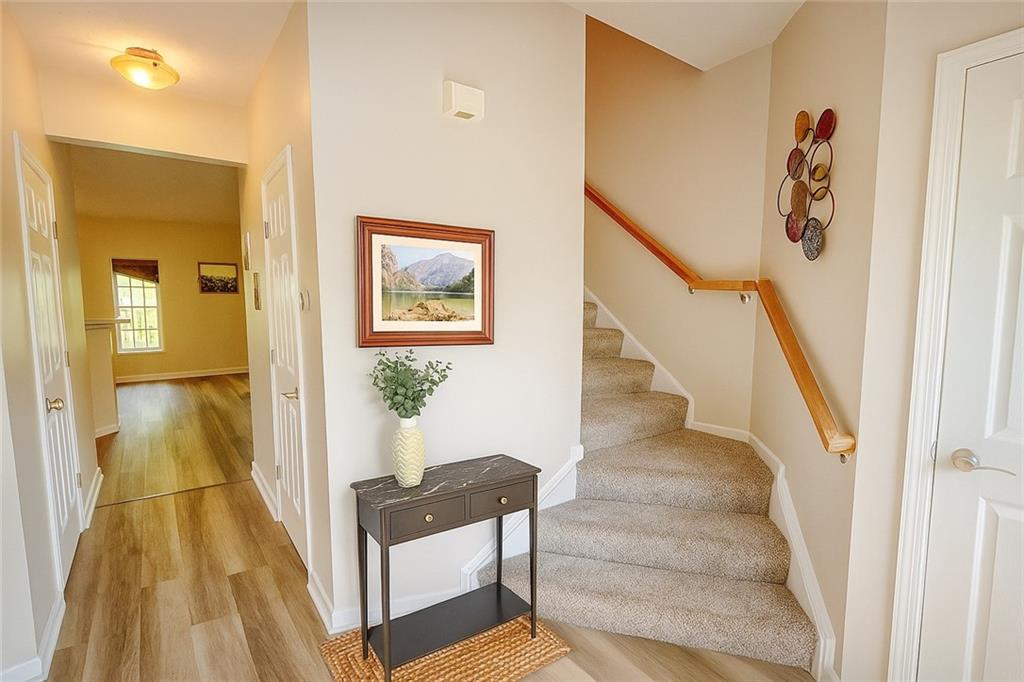 114 Southern Valley Court Mars, PA 16046 - Photo 2 of 19