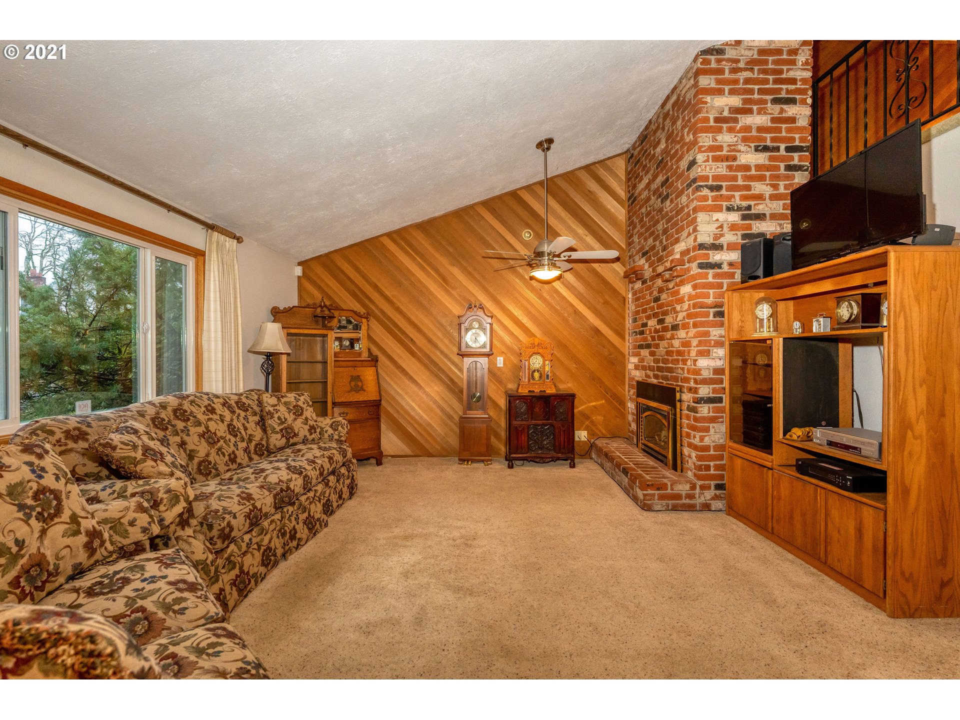18721 Cook Street Oregon City, OR 97045 - Photo 9 of 25 Gallery Image 9