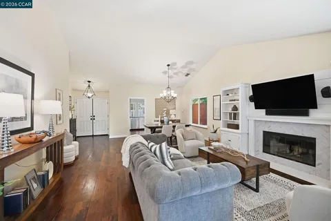 $1,525,000 | 211 Monte Carlo Way, Danville, CA 94506