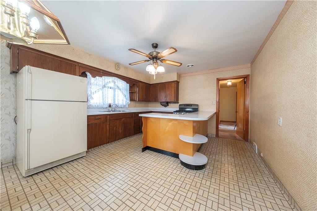 1321 Reeves Avenue Monessen, PA 15062 - Photo 11 of 41 Gallery Image 11