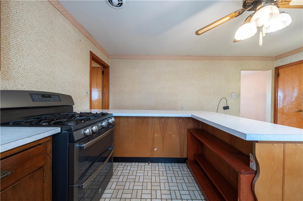 1321 Reeves Avenue Monessen, PA 15062 - Photo 12 of 41 Gallery Image 12