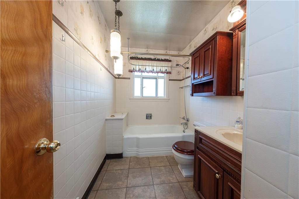 1321 Reeves Avenue Monessen, PA 15062 - Photo 21 of 41 Gallery Image 21