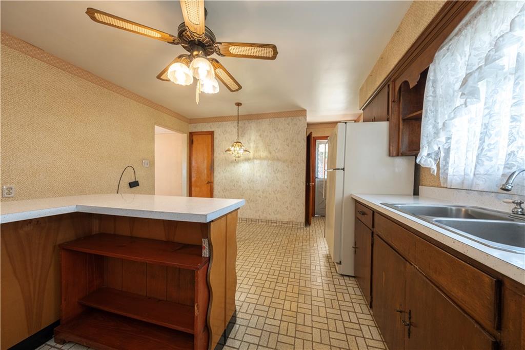 1321 Reeves Avenue Monessen, PA 15062 - Photo 9 of 41 Gallery Image 9