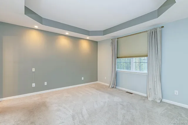 $650,000 | 45 Halley Lane, Miller Place, NY 11764