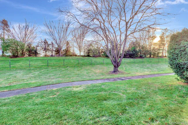 $650,000 | 45 Halley Lane, Miller Place, NY 11764