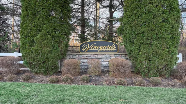 $650,000 | 45 Halley Lane, Miller Place, NY 11764