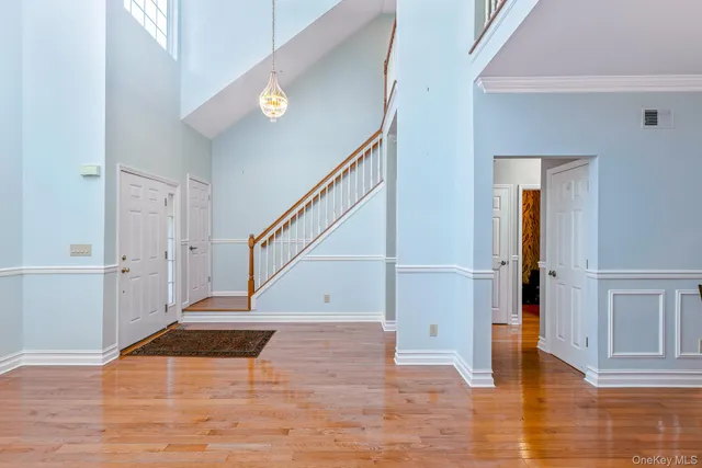 $650,000 | 45 Halley Lane, Miller Place, NY 11764