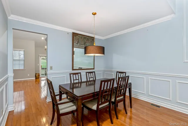 $650,000 | 45 Halley Lane, Miller Place, NY 11764