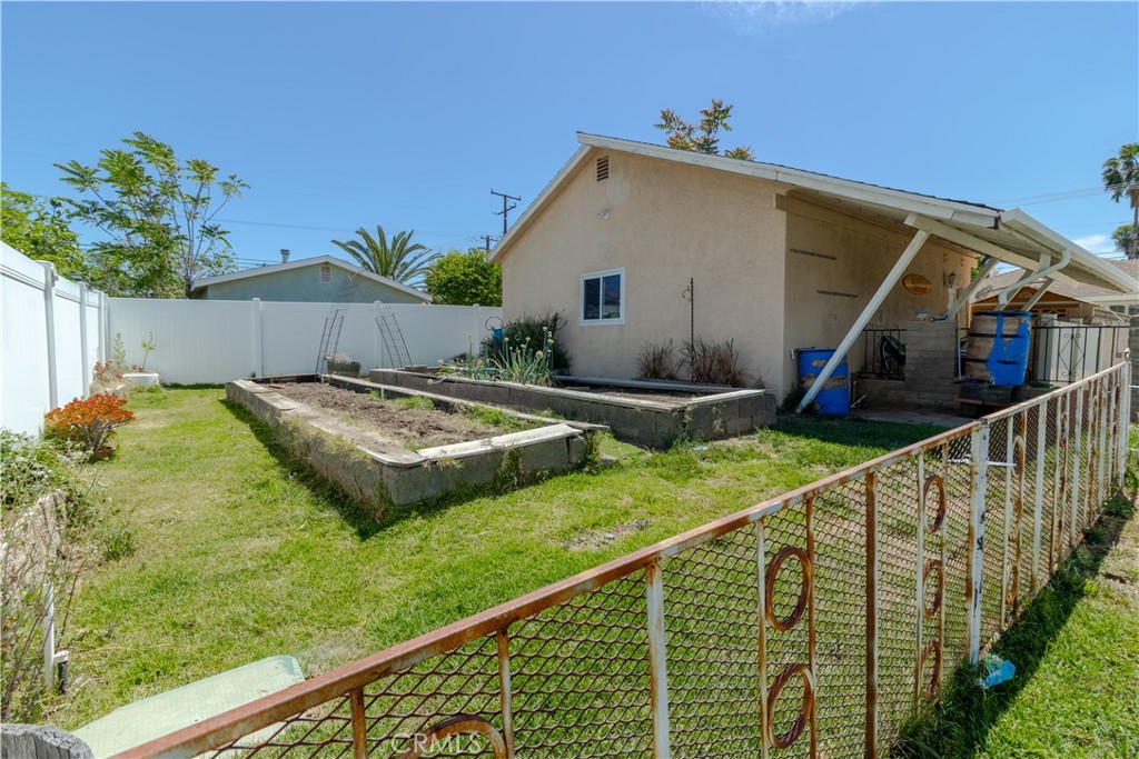 33288 Colorado Street Yucaipa, CA 92399 - Photo 31 of 35