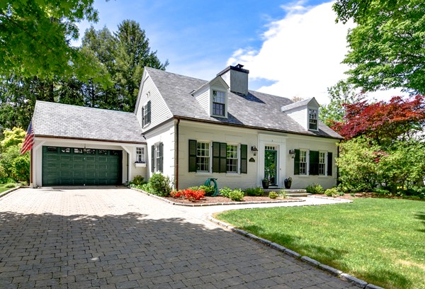 11 Alden Road Wellesley, MA 02481 - Photo 1 of 29 a front view of a house with a yard and potted plants