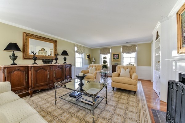 11 Alden Road Wellesley, MA 02481 - Photo 5 of 29 a living room with furniture