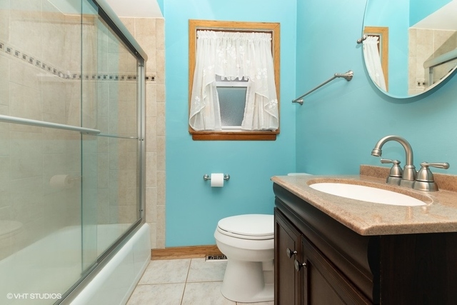 10817 Austin Avenue Chicago Ridge, IL 60415 - Photo 6 of 13