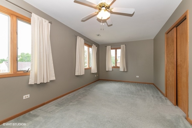 10817 Austin Avenue Chicago Ridge, IL 60415 - Photo 10 of 13