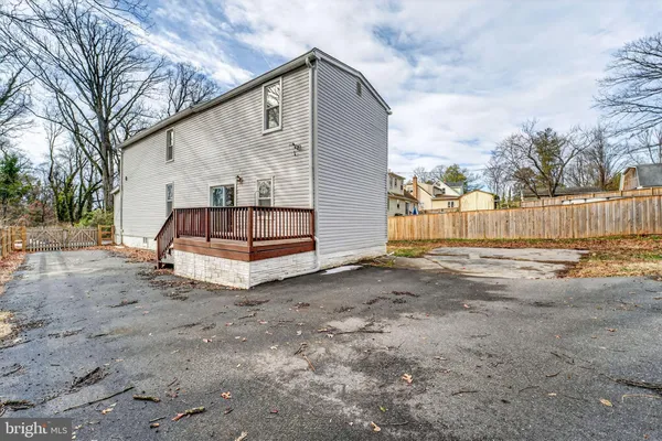 a view of backyard of house