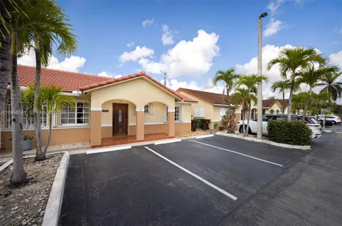 $365,000 | 7101 West 24th Avenue, Unit 55, Hialeah, FL 33016