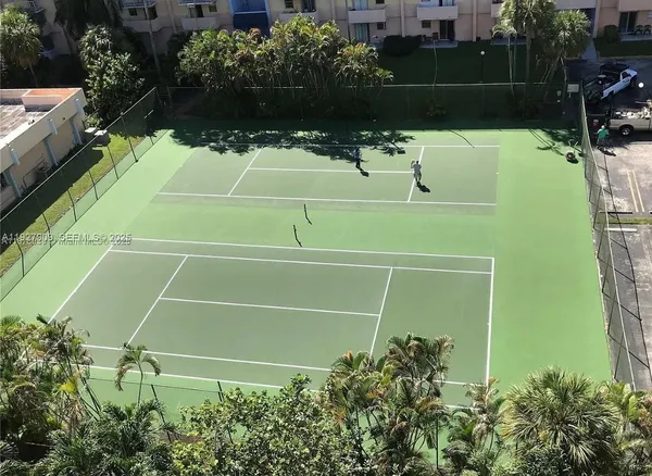 a view of a tennis court