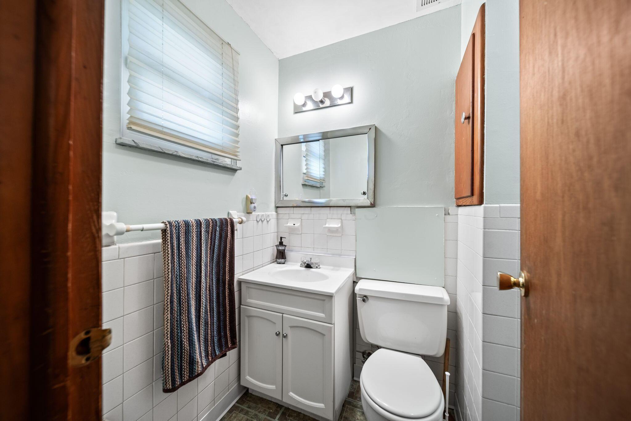 4815 Bourke Road Columbus, OH 43229 - Photo 31 of 50 35-web-or-mls-A7405573