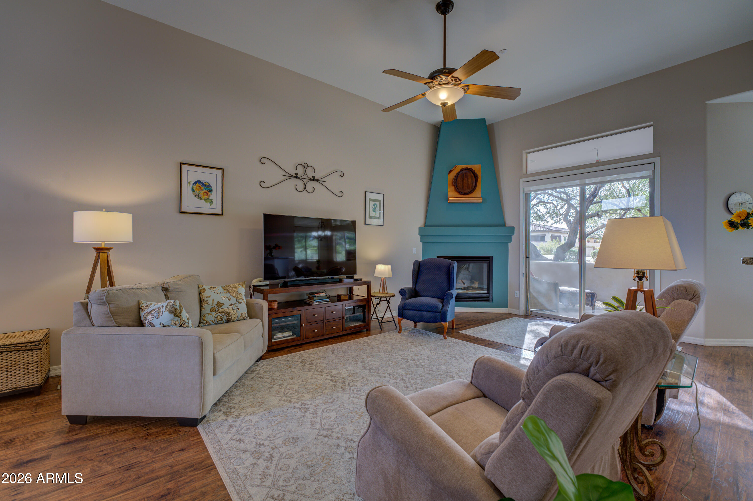 7402 Hum Road, Unit 2 Carefree, AZ 85377 - Photo 4 of 24 Living Room