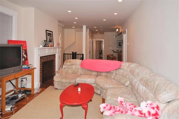 45 Radnor Road Boston, MA 02135 - Photo 4 of 10