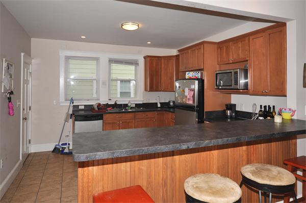 45 Radnor Road Boston, MA 02135 - Photo 5 of 10