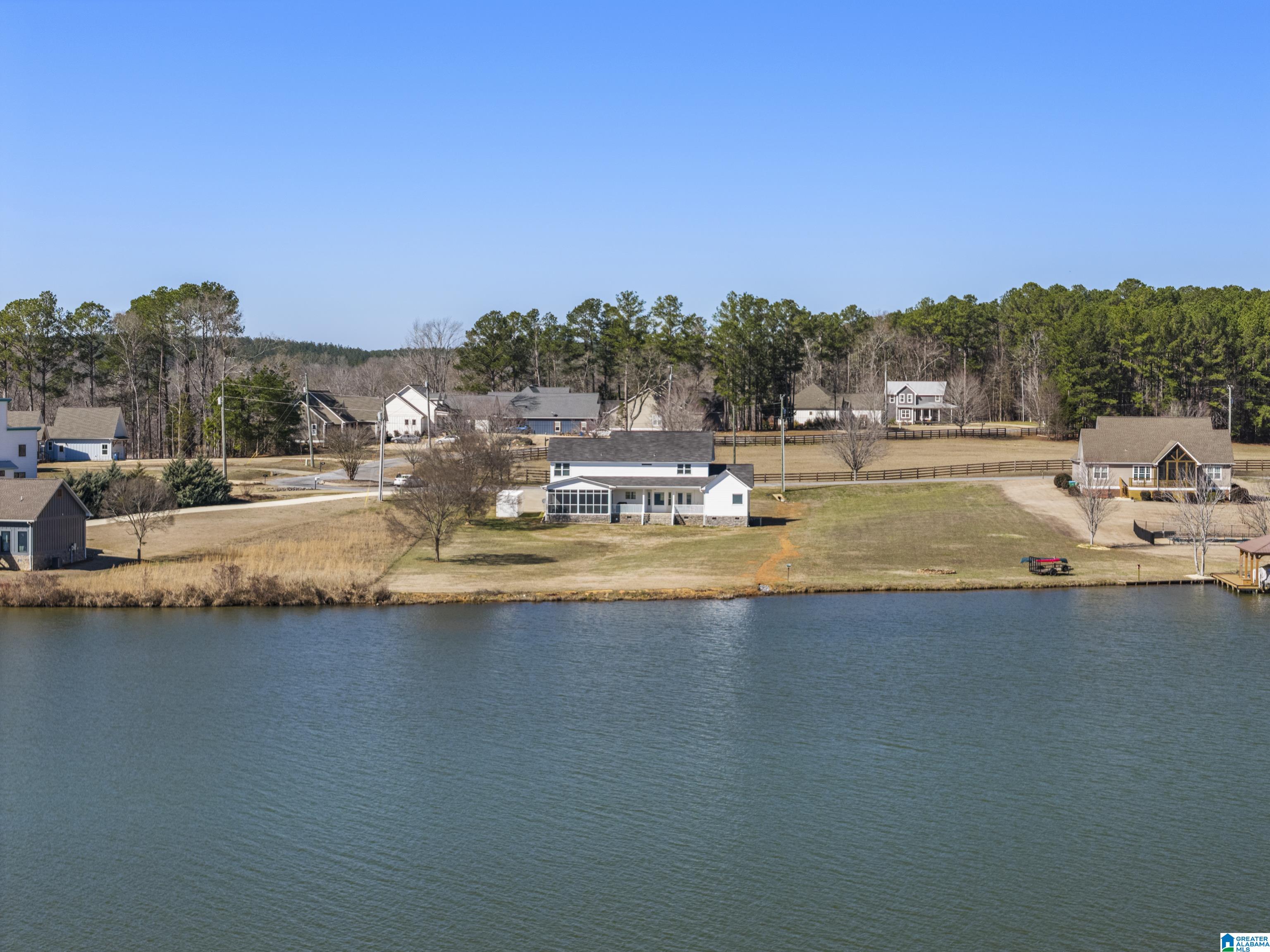 655 Cove Road Sylacauga, AL 35151 - Photo 4 of 55 Gallery Image 4