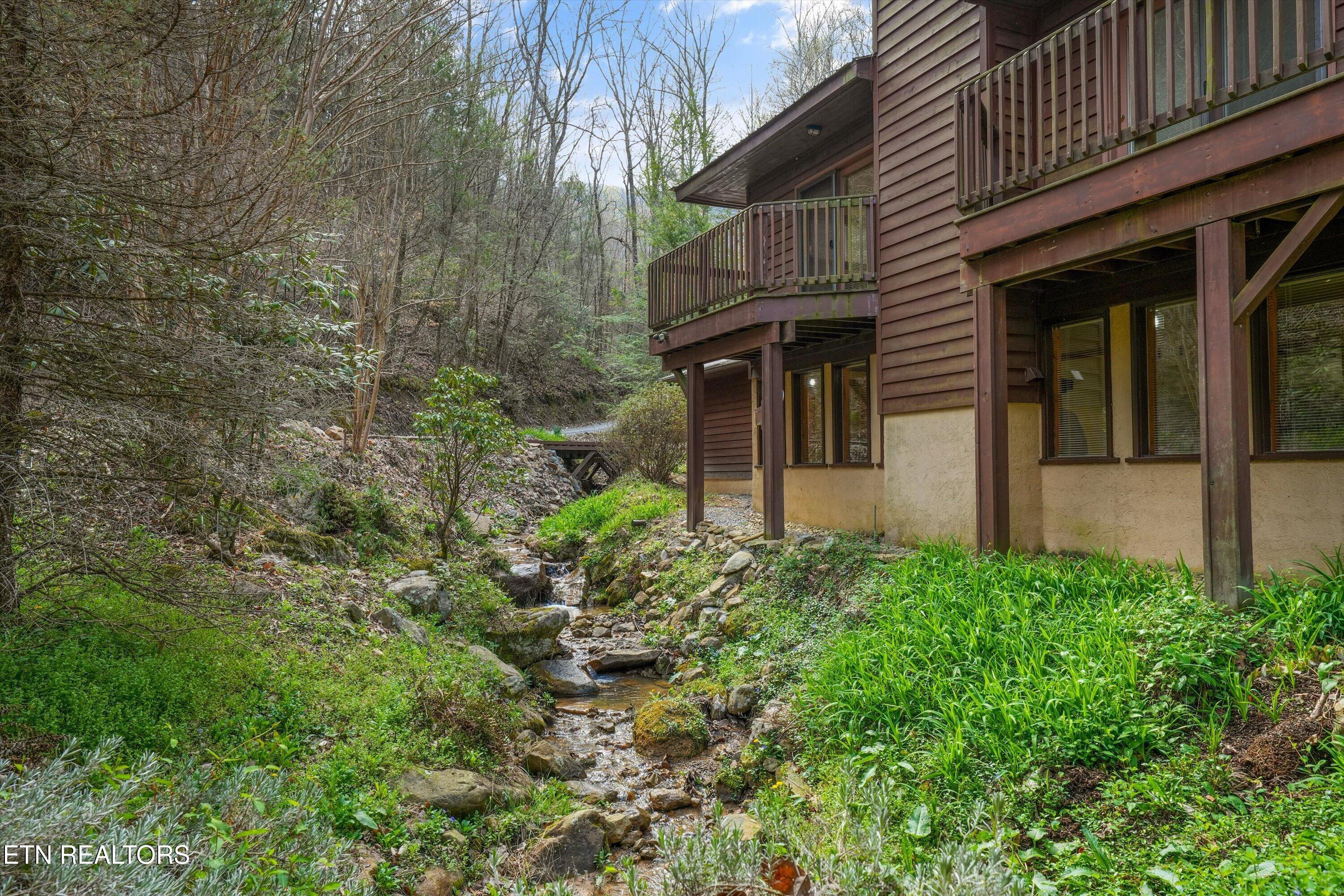 1015 Reagan Springs Road Seymour, TN 37865 - Photo 37 of 50 36-1015 Reagan Springs Rd32