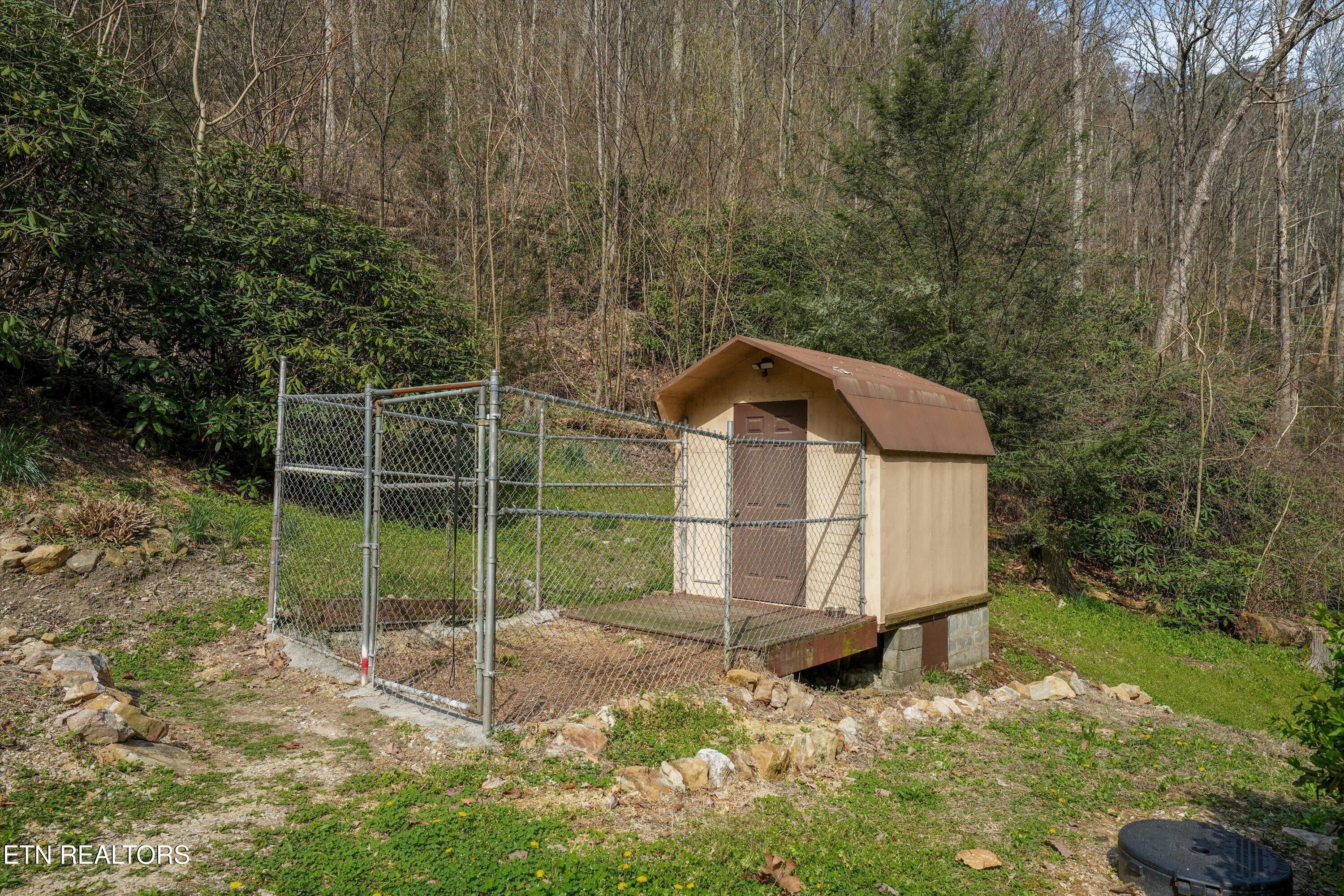 1015 Reagan Springs Road Seymour, TN 37865 - Photo 41 of 50 40-1015 Reagan Springs Rd36