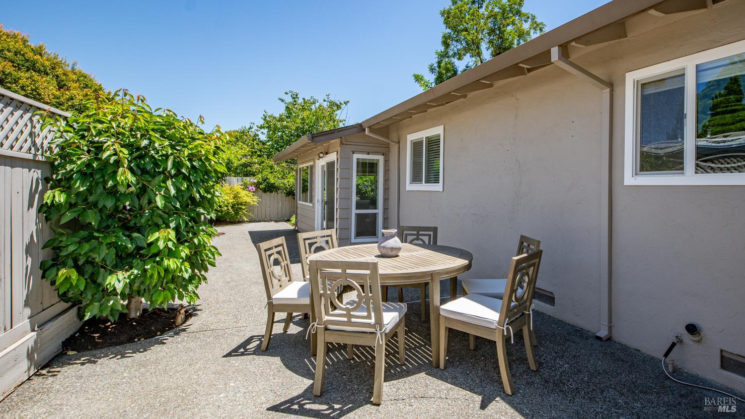 10 Corte Roble Novato, CA 94949 - Photo 32 of 34
