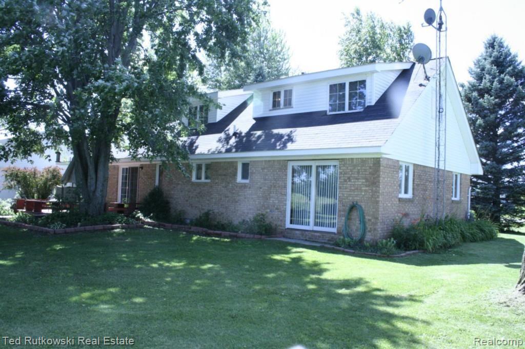 5800 Kilgore Road Avoca, MI 48006 - Photo 5 of 26 Rear 1.jpg