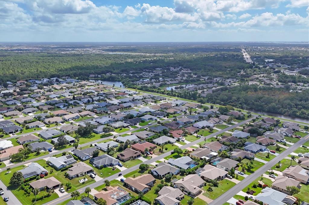 5833 Harrison Road Venice, FL 34293 - Photo 4 of 51