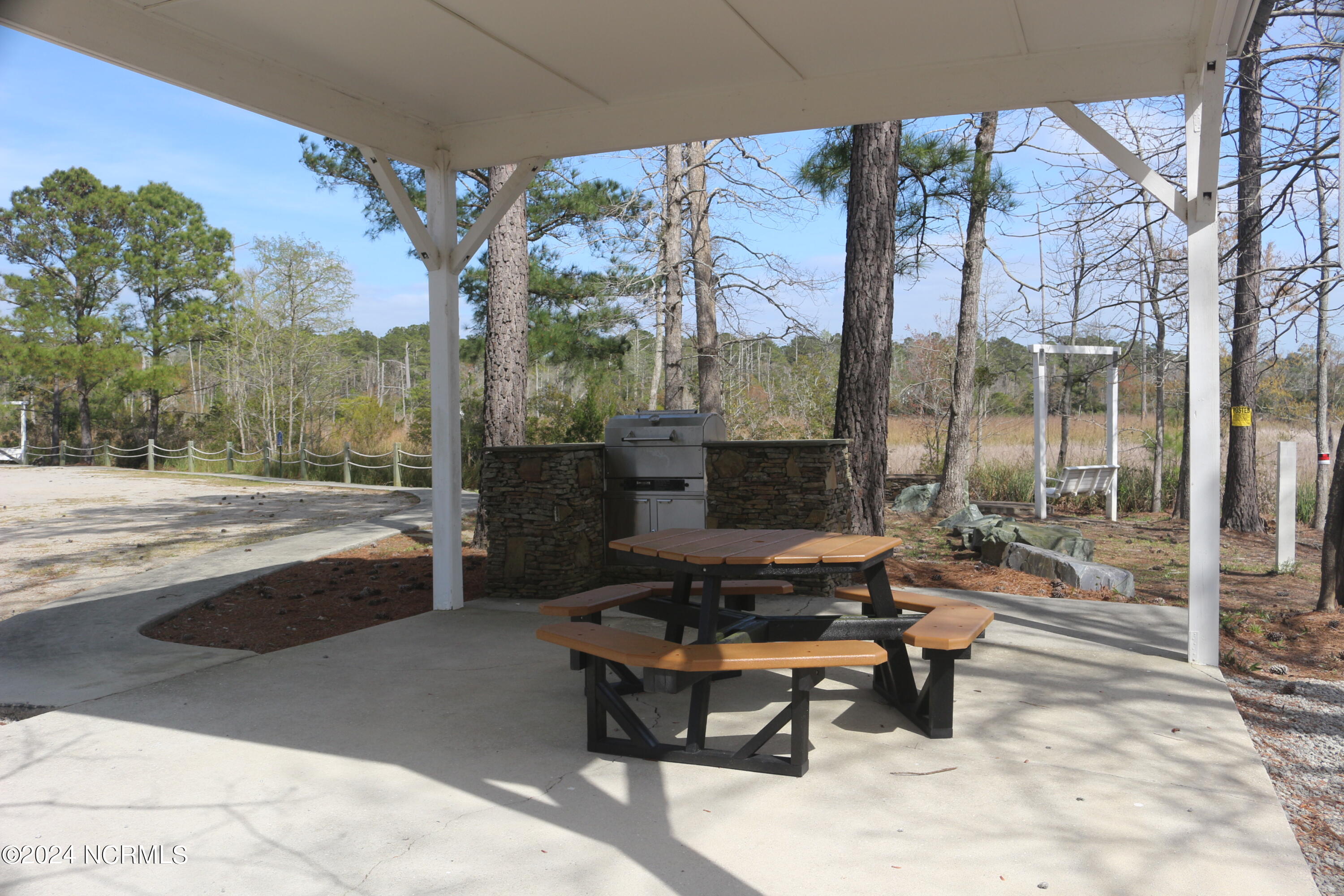 557 Sanctuary Point Southwest Supply, NC 28462 - Photo 30 of 39 Picnic Area