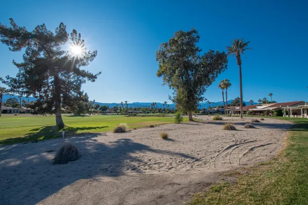 $2,700 | 77361 Preston Trail, Palm Desert, CA 92211